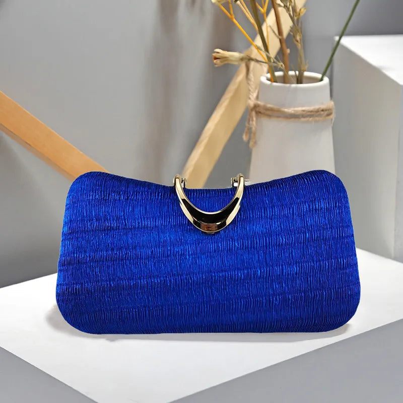 Exquisite Design Metallic Lock Evening Bag Happy Phoenix