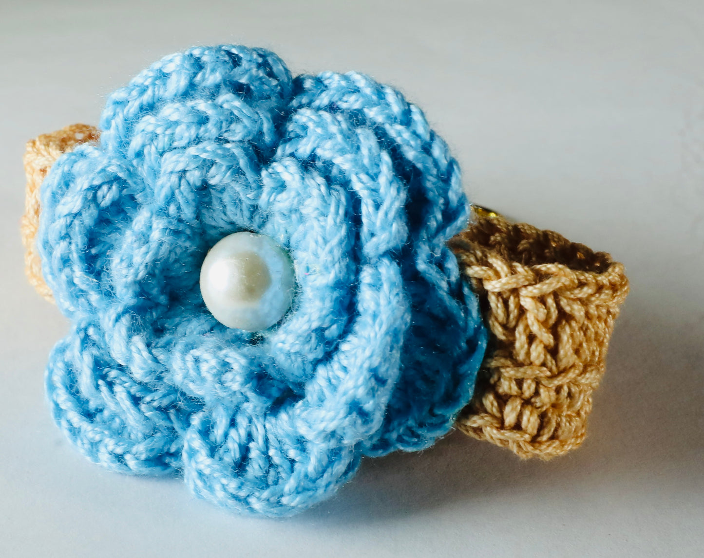 Flower Bracelet Cream Belt